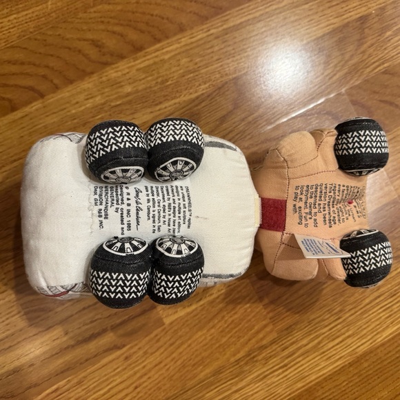 Dreamwheels Vintage‎ 1985 Plush Toy Garbage Trash Truck RARE EUC - Picture 8 of 11